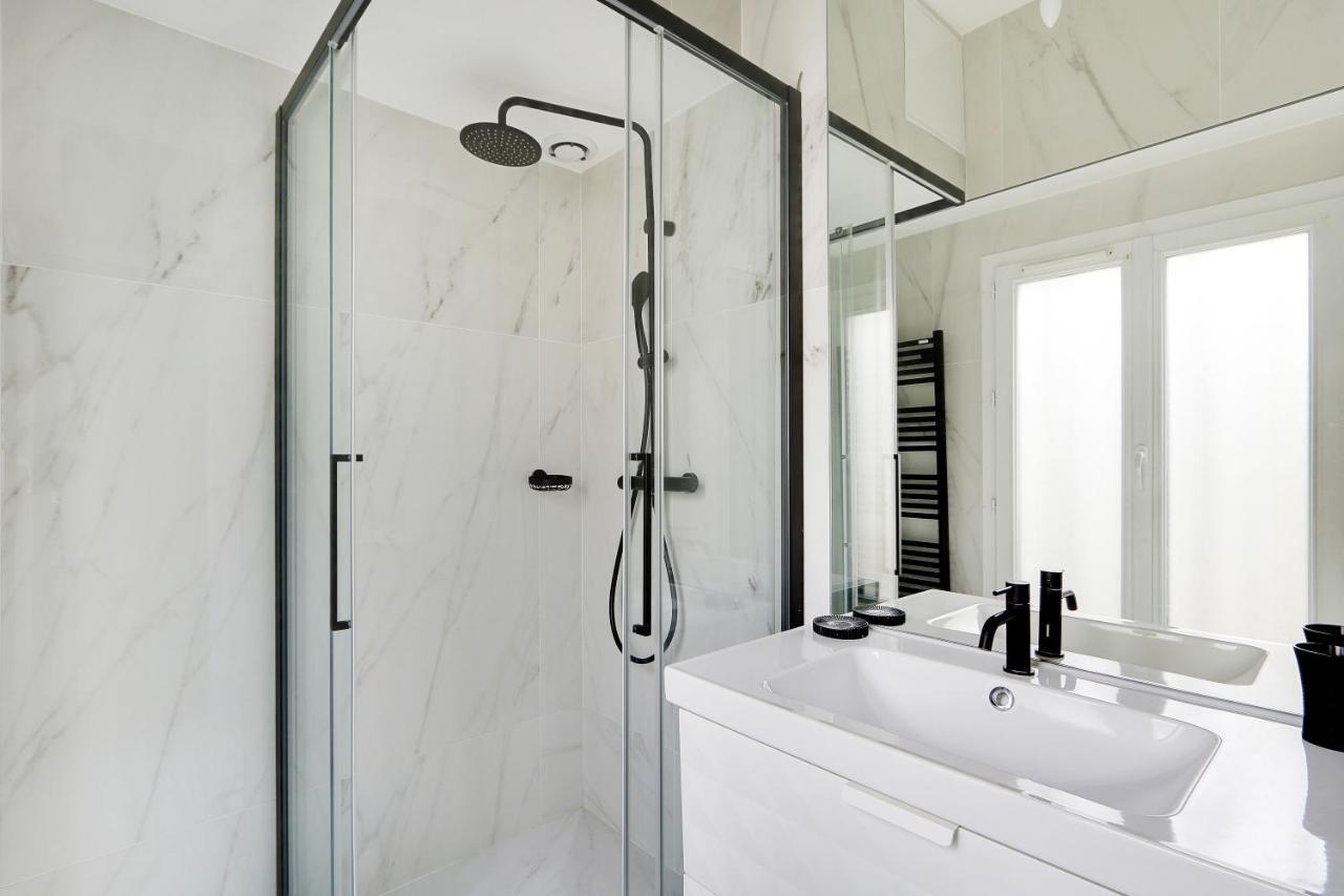 Pick A Flat'S Apartments In Opera Saint Lazarre - Rue De L'Isly Paris Bagian luar foto